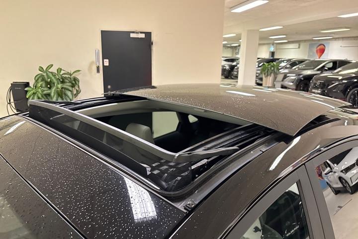 Sort Ford Puma Gen-E fra 2025