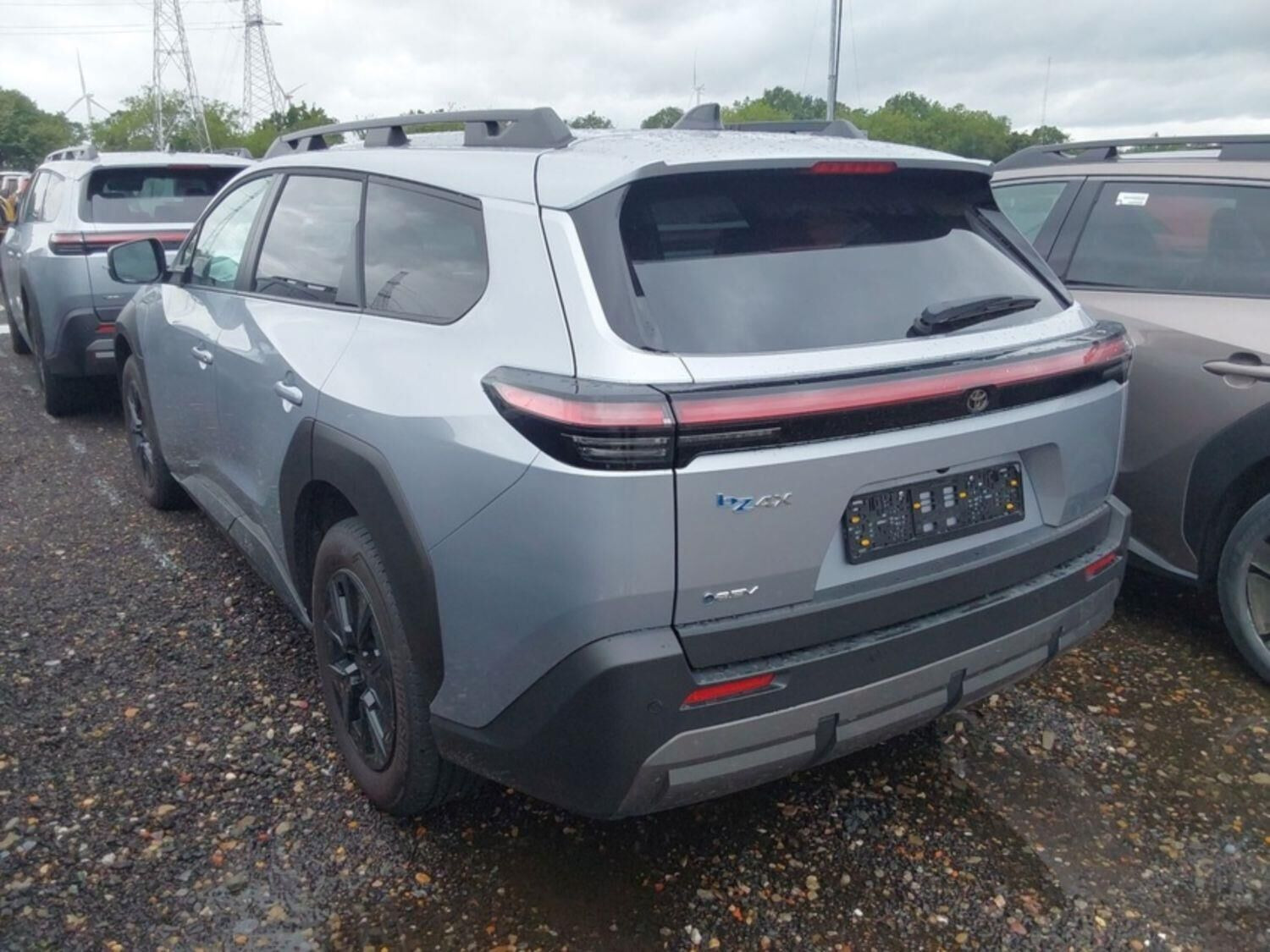 Grå Toyota bZ4X Touring fra 2026