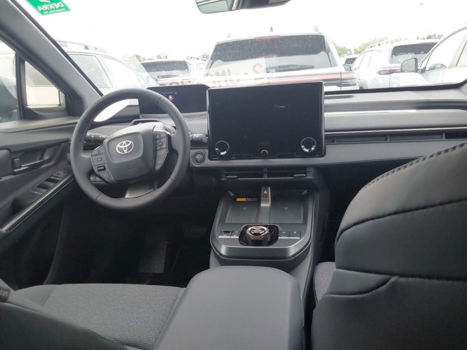Grå Toyota bZ4X Touring fra 2026