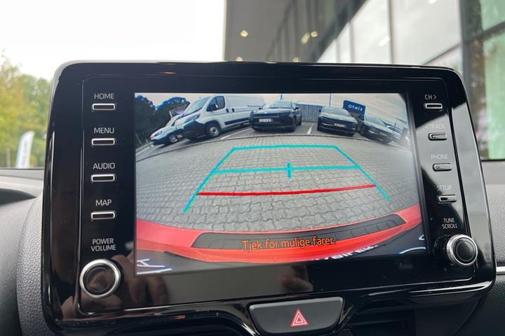 undefined Toyota Yaris fra 2020