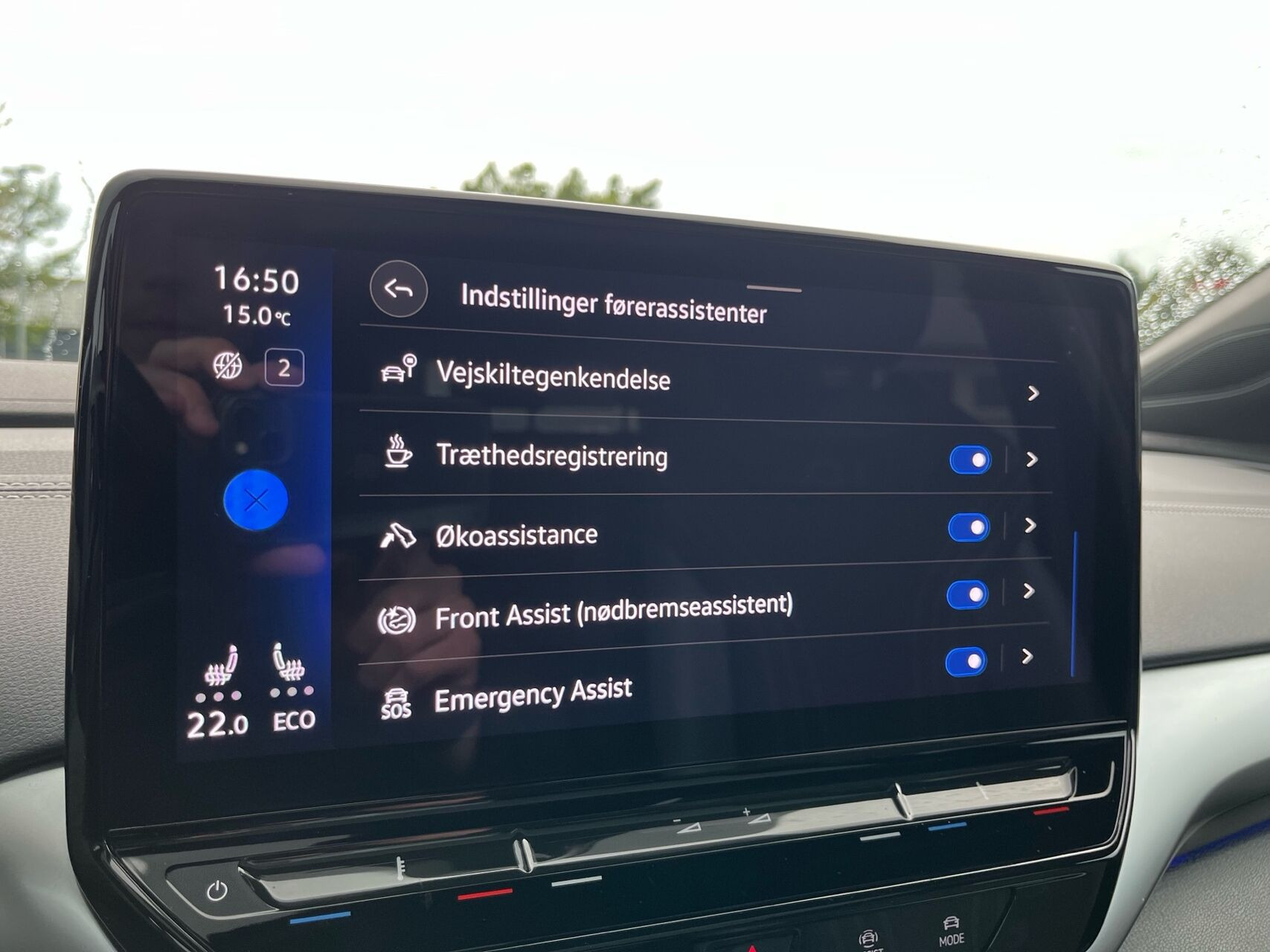 Blå VW ID.4 fra 2023