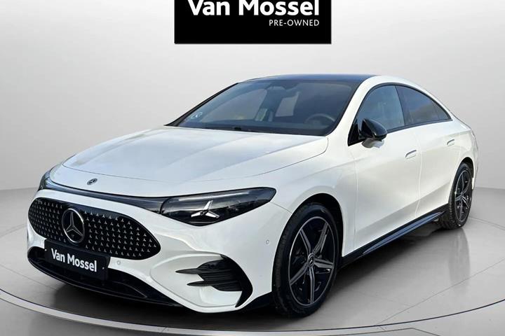Hvid Mercedes CLA250+ fra 2025