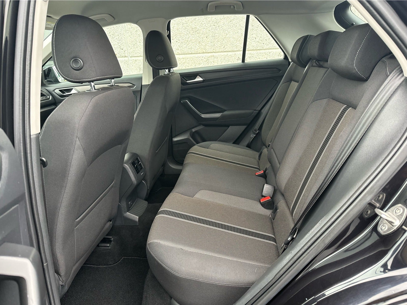 Sort VW T-Roc fra 2018