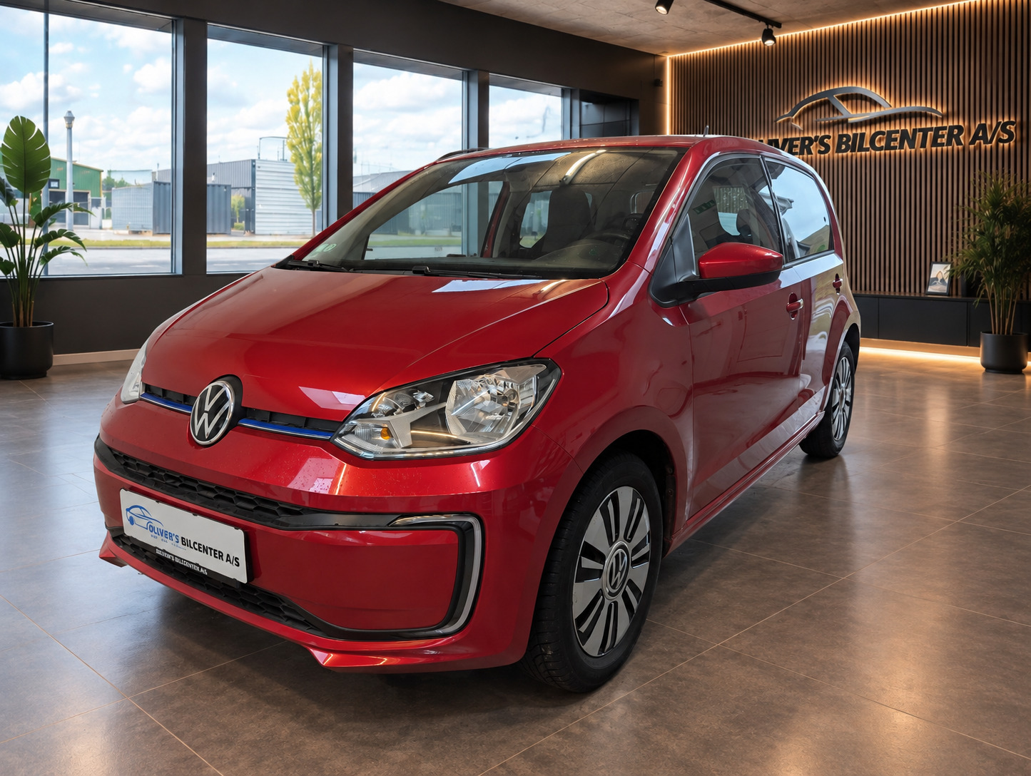 Rød VW E-UP! fra 2022