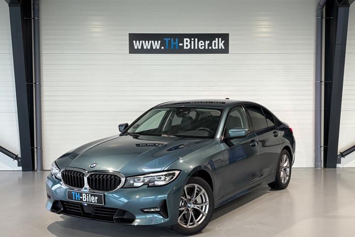 undefined BMW 330e fra 2021