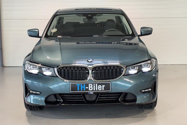 undefined BMW 330e fra 2021