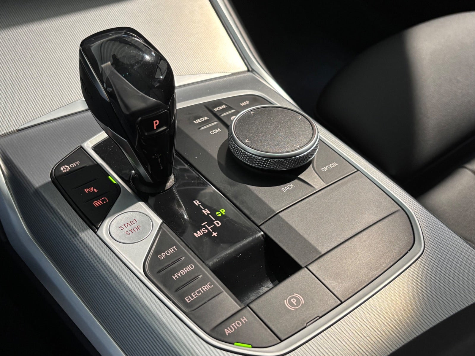 undefined BMW 330e fra 2021