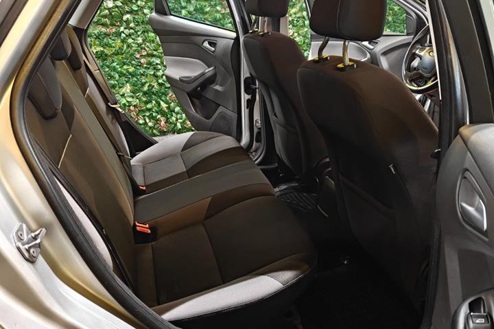 undefined Ford Focus fra 2013