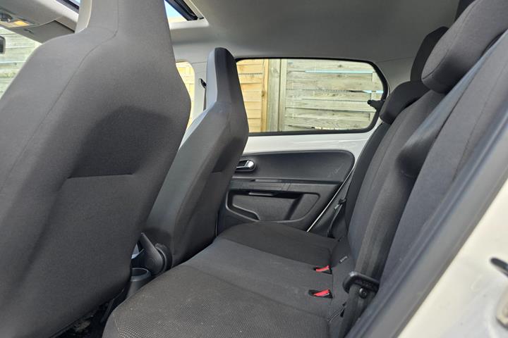 Hvid VW UP! fra 2013