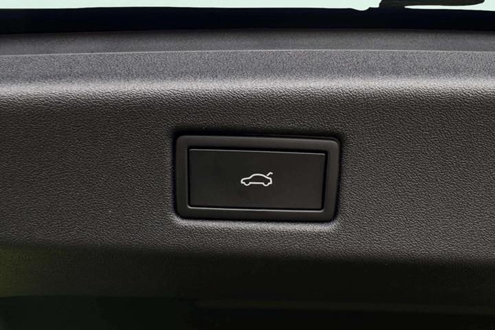 Blå VW ID.7 fra 2025