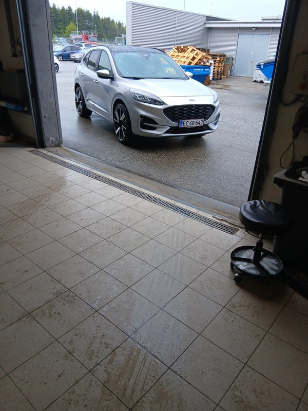 undefined Ford Kuga fra 2020