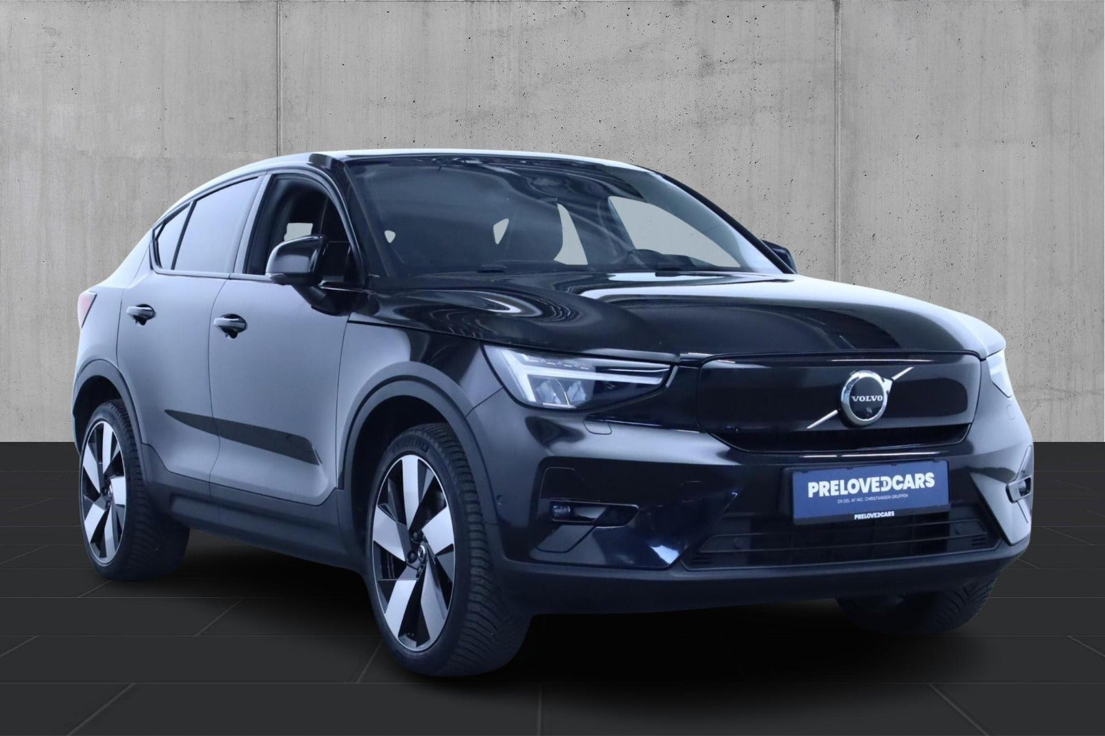 Sort Volvo C40 fra 2023