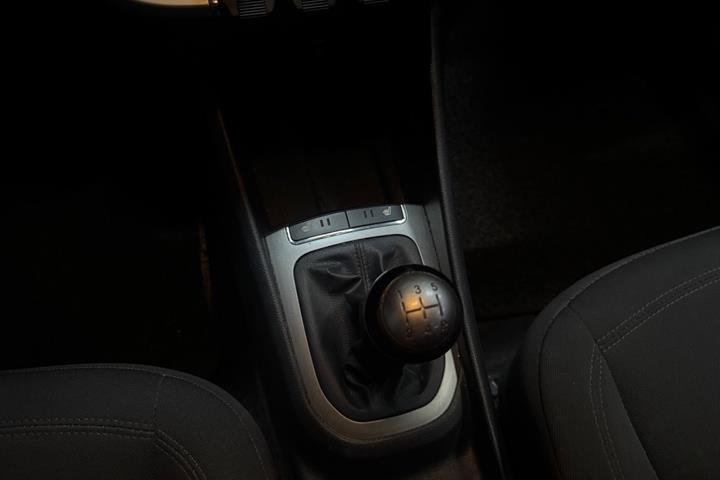 undefined Kia Rio fra 2015