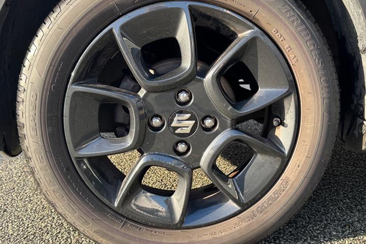 Blå Suzuki Ignis fra 2020