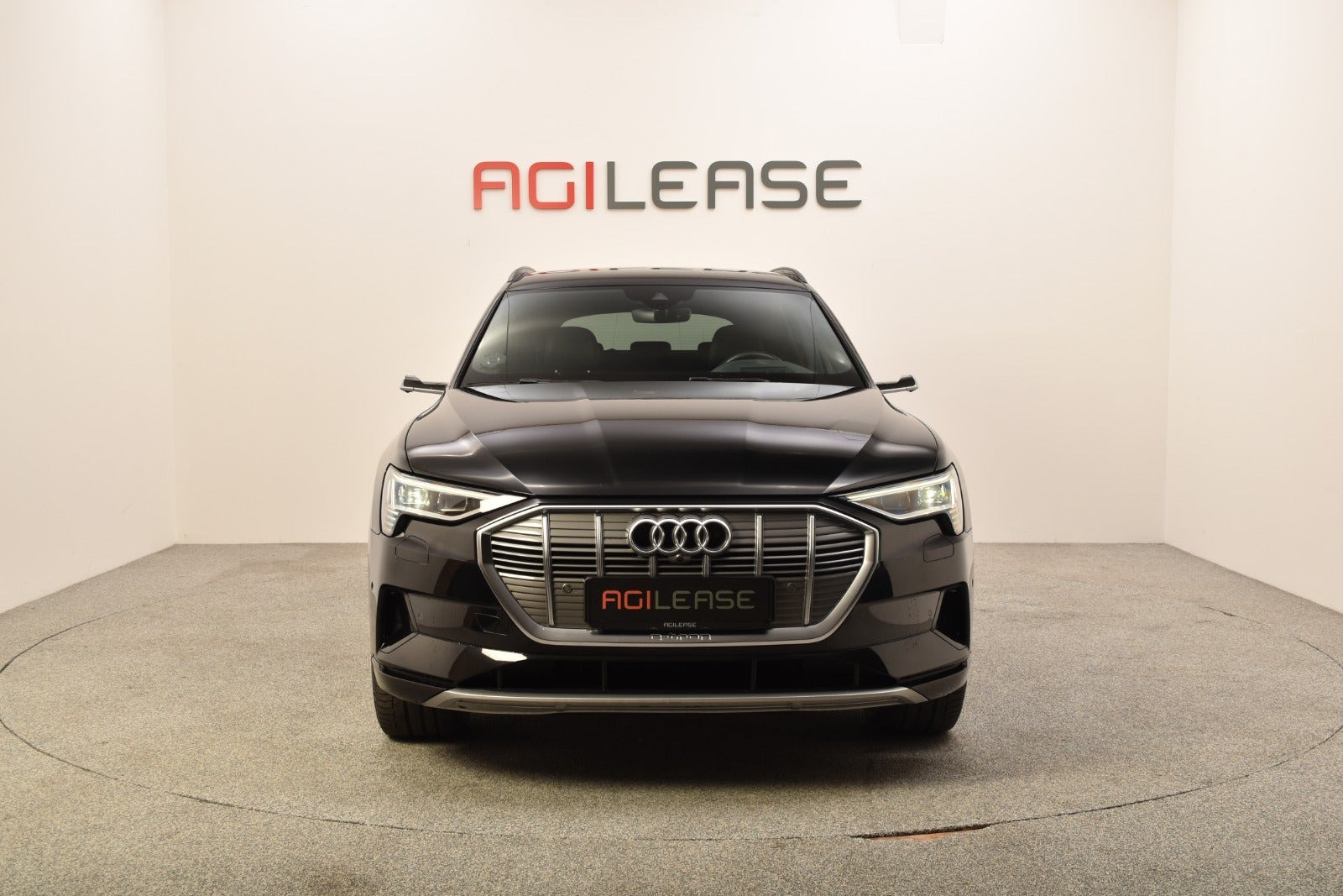 Sort Audi e-tron fra 2020