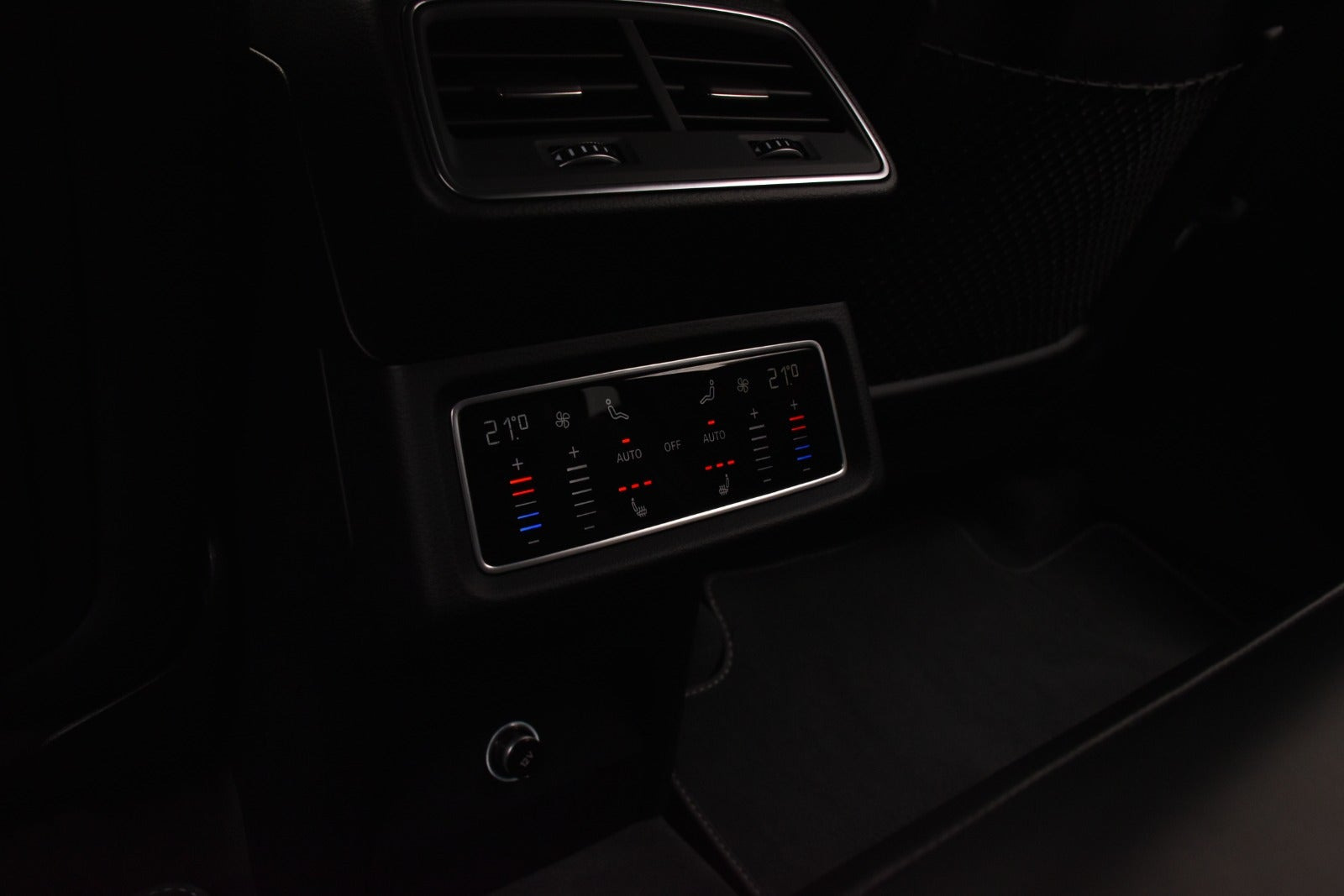 Sort Audi e-tron fra 2020