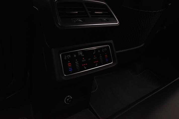 Sort Audi e-tron fra 2020