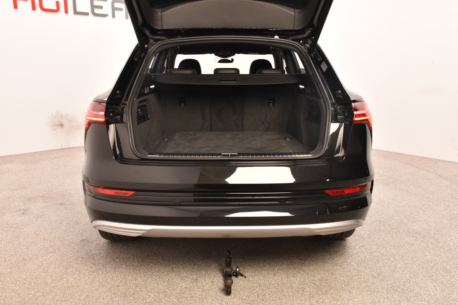 Sort Audi e-tron fra 2020