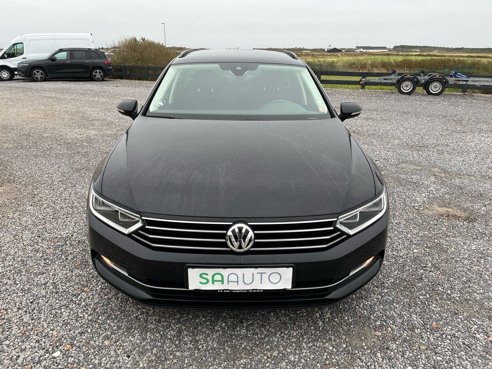 Sort VW Passat fra 2019
