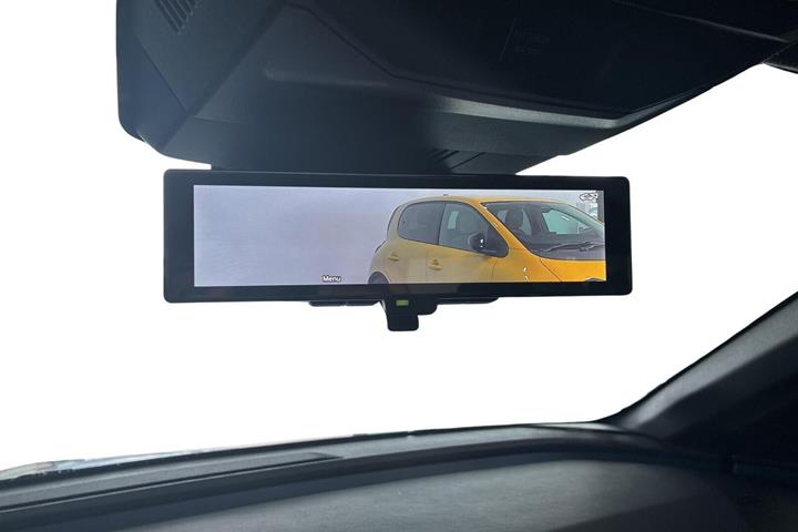 Grå Renault Megane E-Tech fra 2026