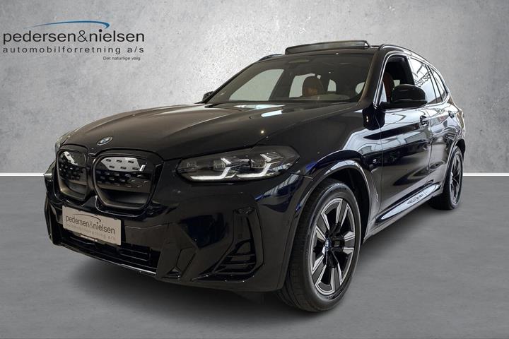 Sort BMW iX3 fra 2025