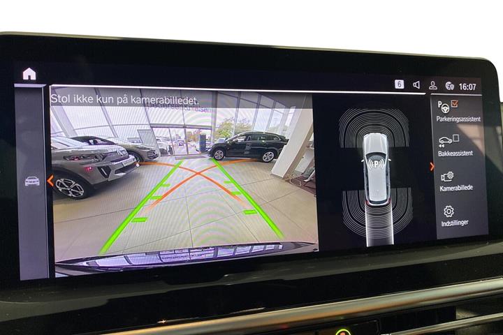 Sort BMW iX3 fra 2025