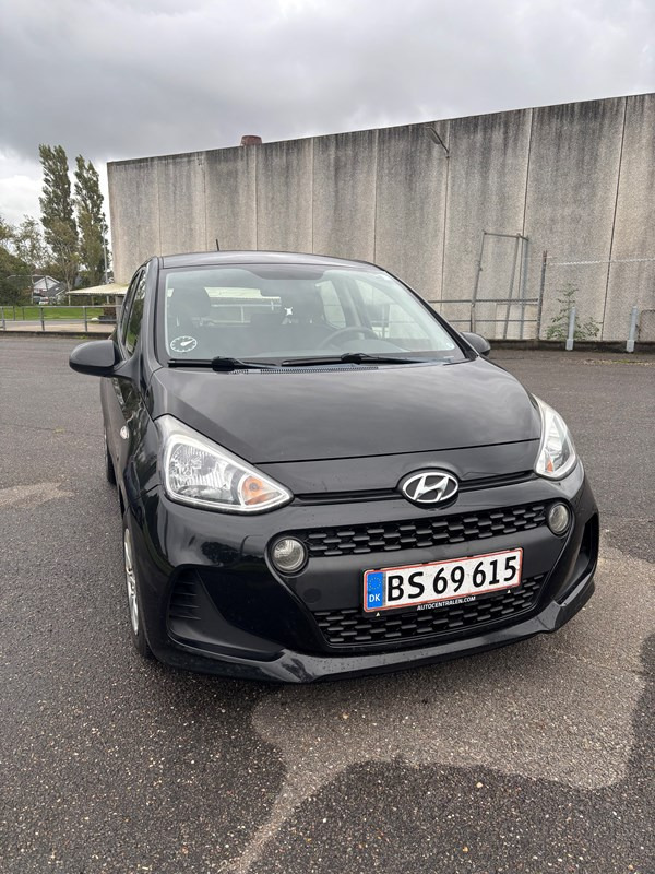 Hyundai i10 1.0 (hatchback)
