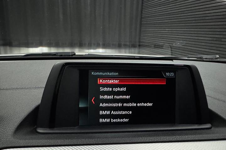 Hvid BMW 118d fra 2018
