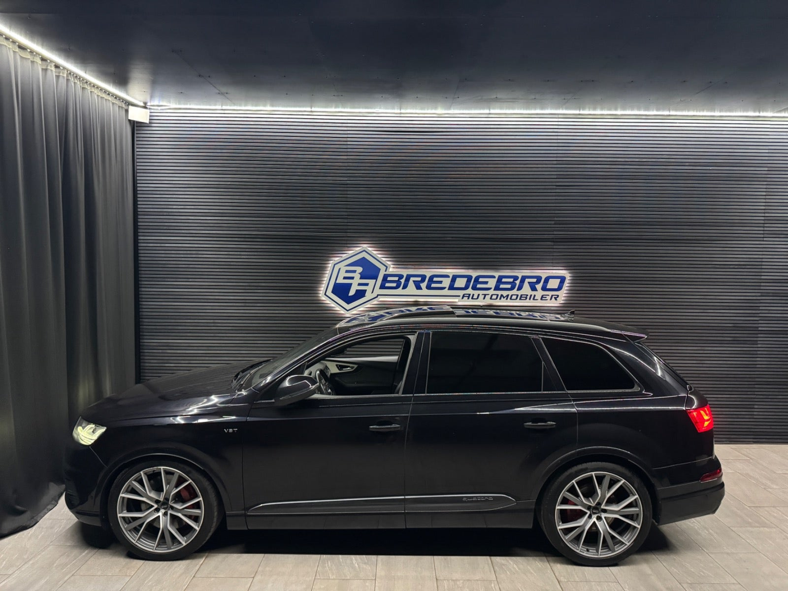 Sort Audi SQ7 fra 2018