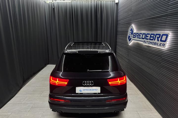 Sort Audi SQ7 fra 2018
