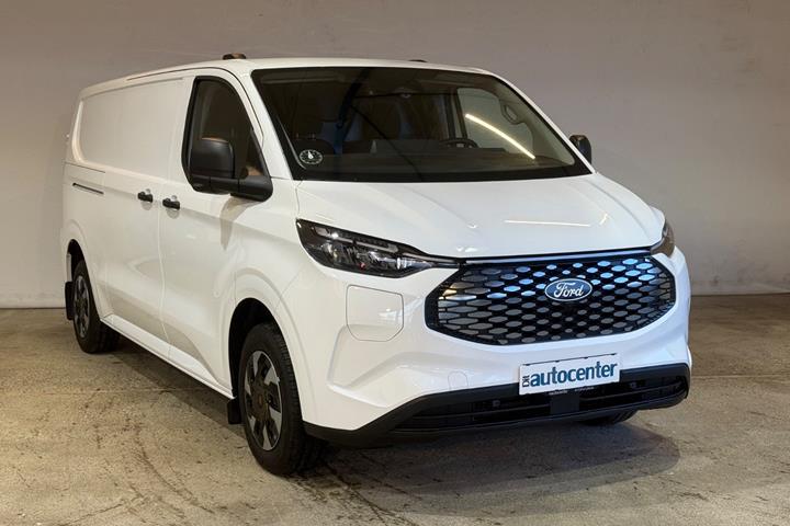 Hvid Ford E-Transit Custom 340 L2 fra 2025 set udefra