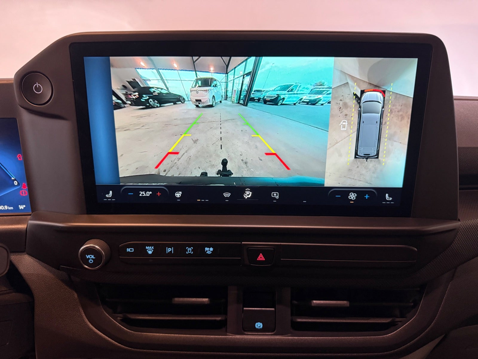 Hvid Ford E-Transit Custom 340 L2 fra 2025