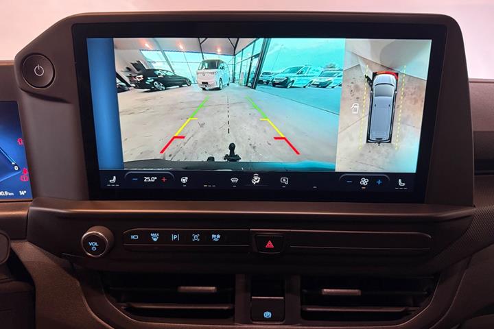 Hvid Ford E-Transit Custom 340 L2 fra 2025