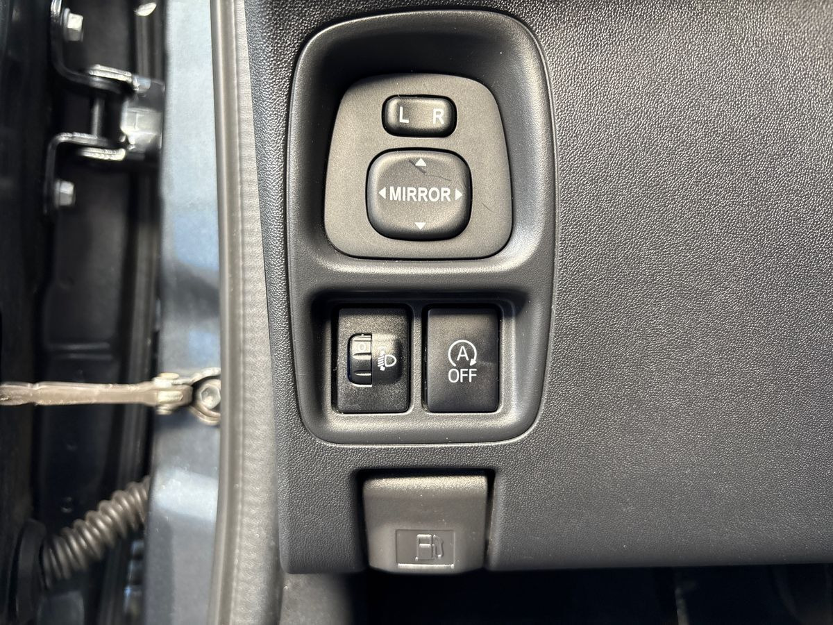 Grå Toyota Aygo fra 2020