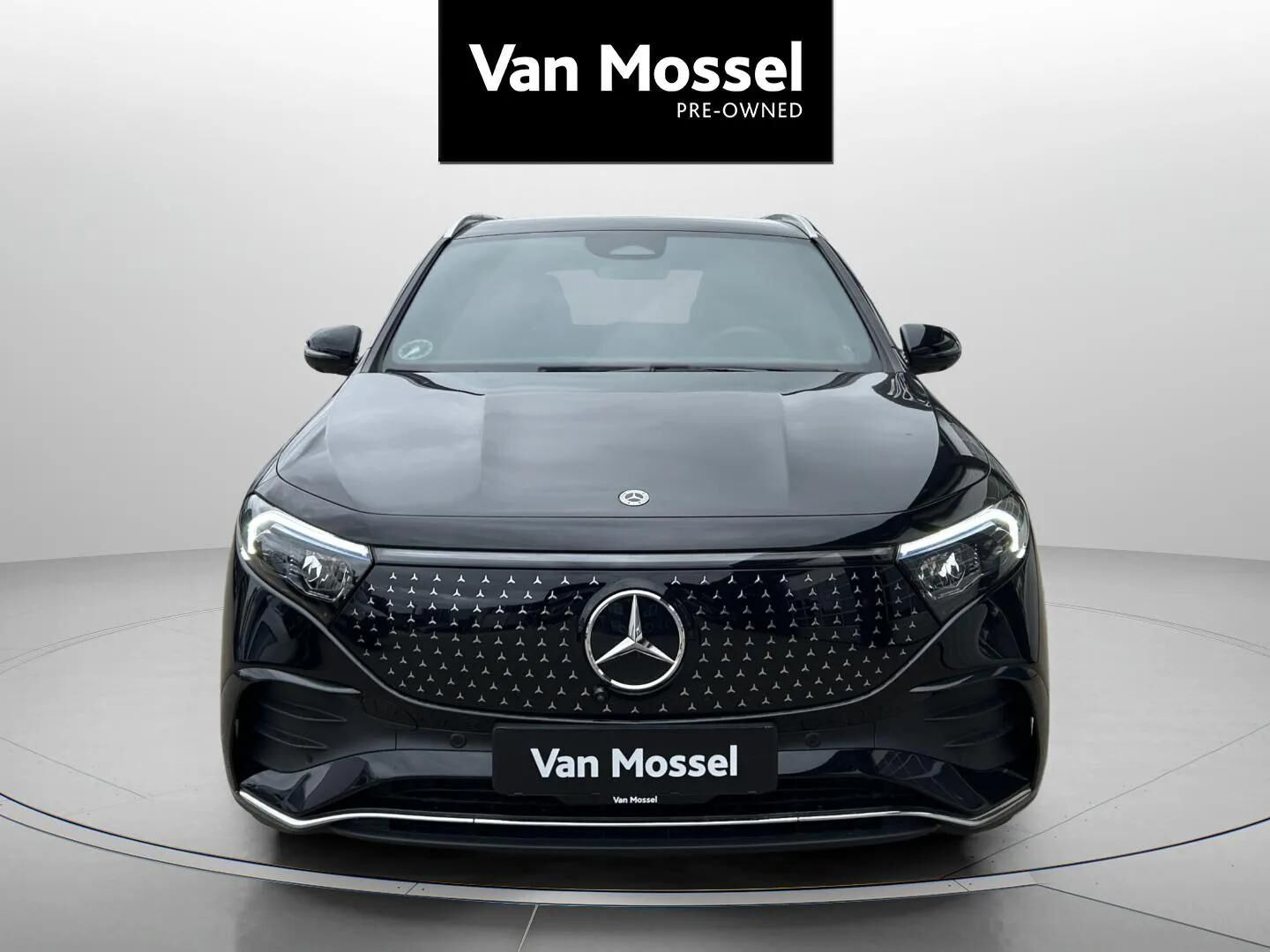Sort Mercedes EQA250+ fra 2025