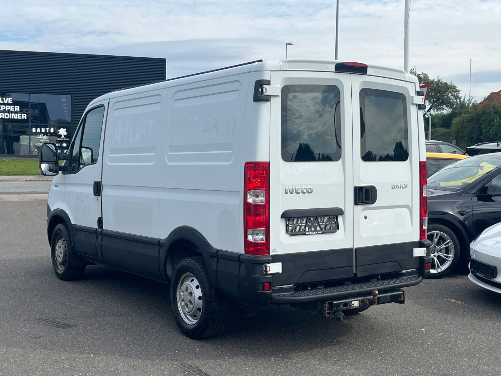 Hvid Iveco Daily fra 2014