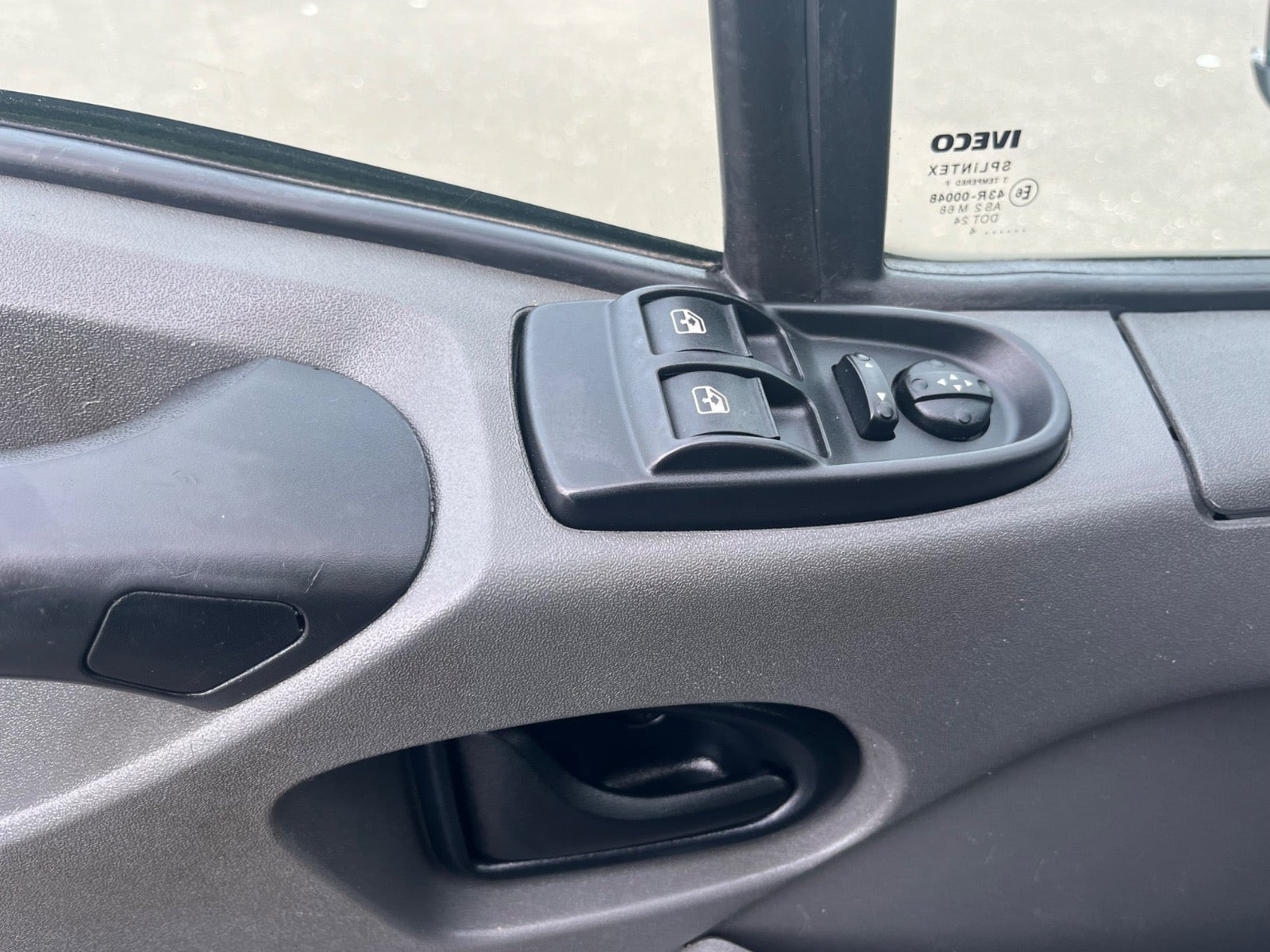 Hvid Iveco Daily fra 2014