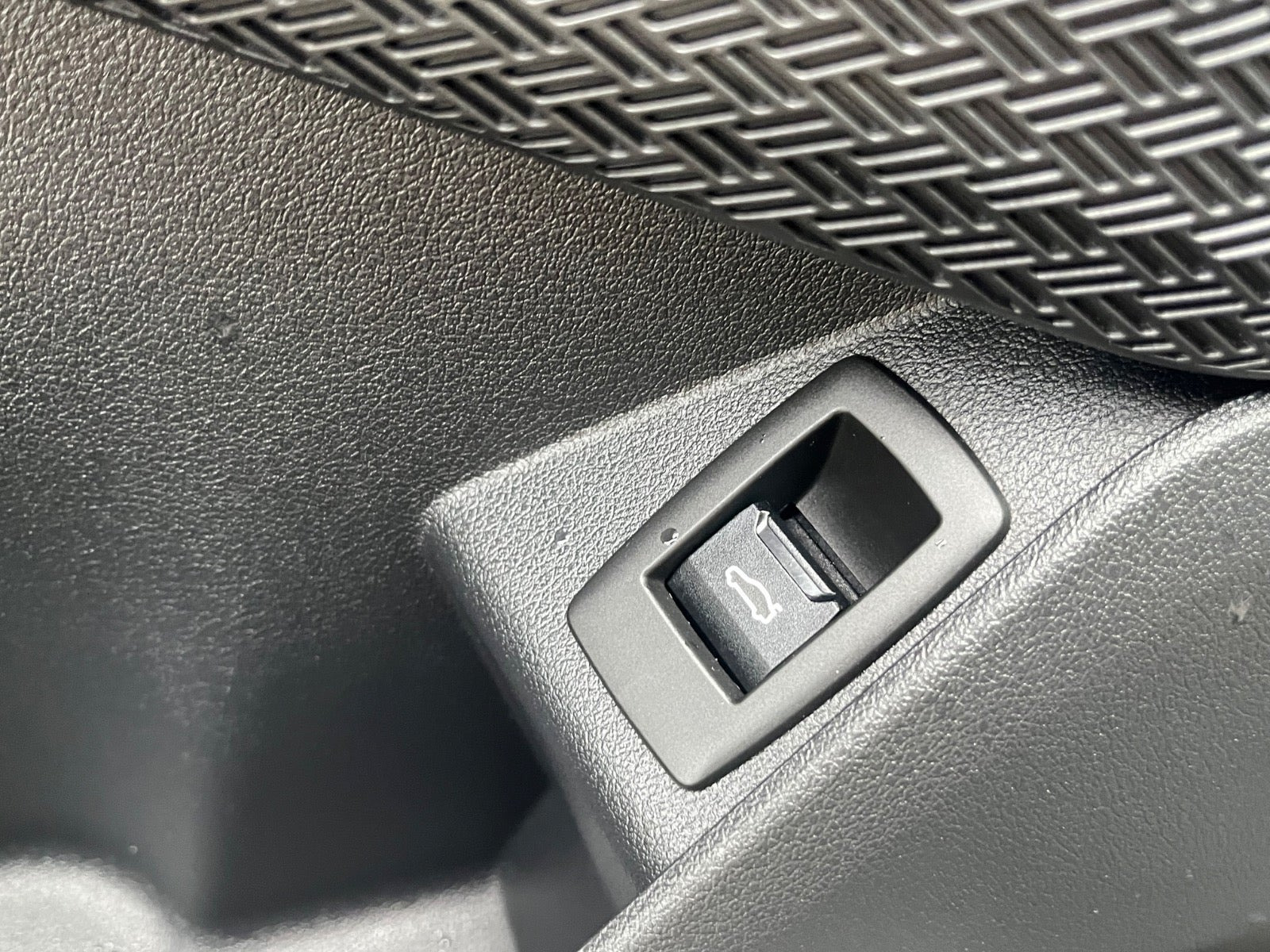 Sort BMW iX1 fra 2024