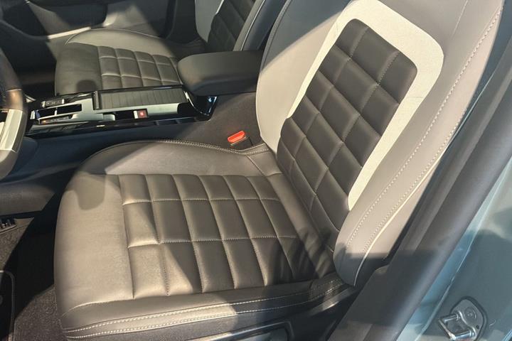 Grøn Citroën ë-C4 fra 2025