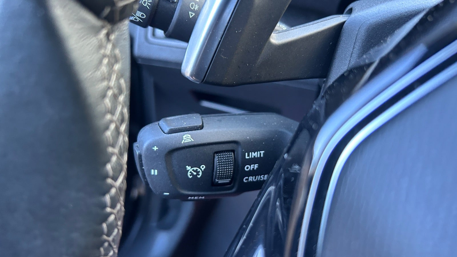 undefined Peugeot 3008 fra 2021