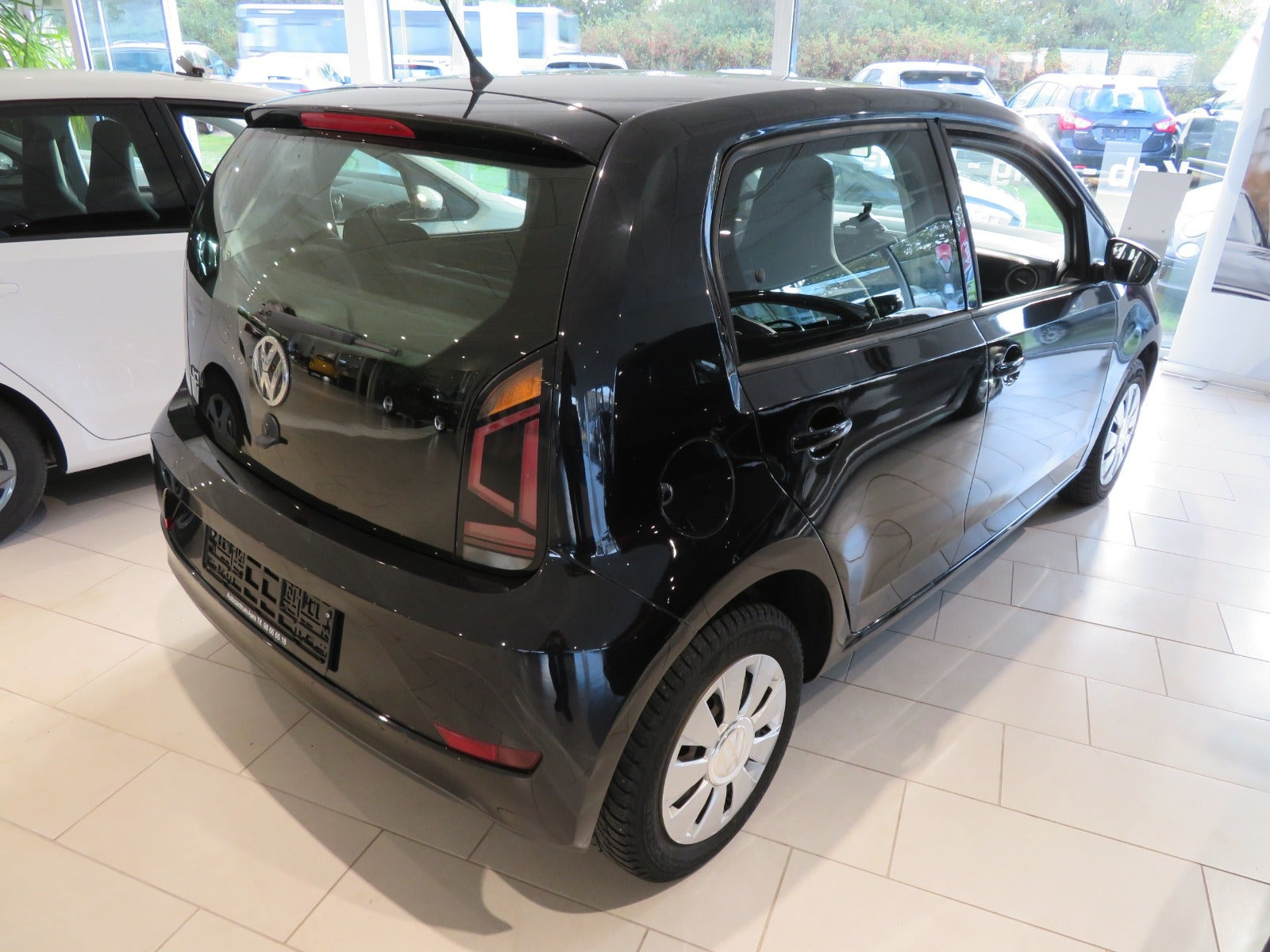 Sort VW UP! fra 2017