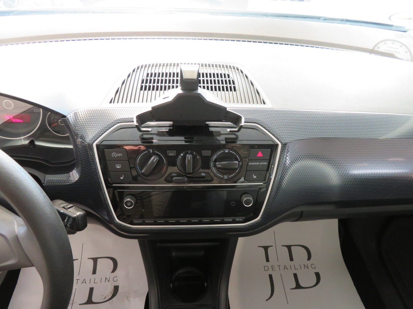 Sort VW UP! fra 2017