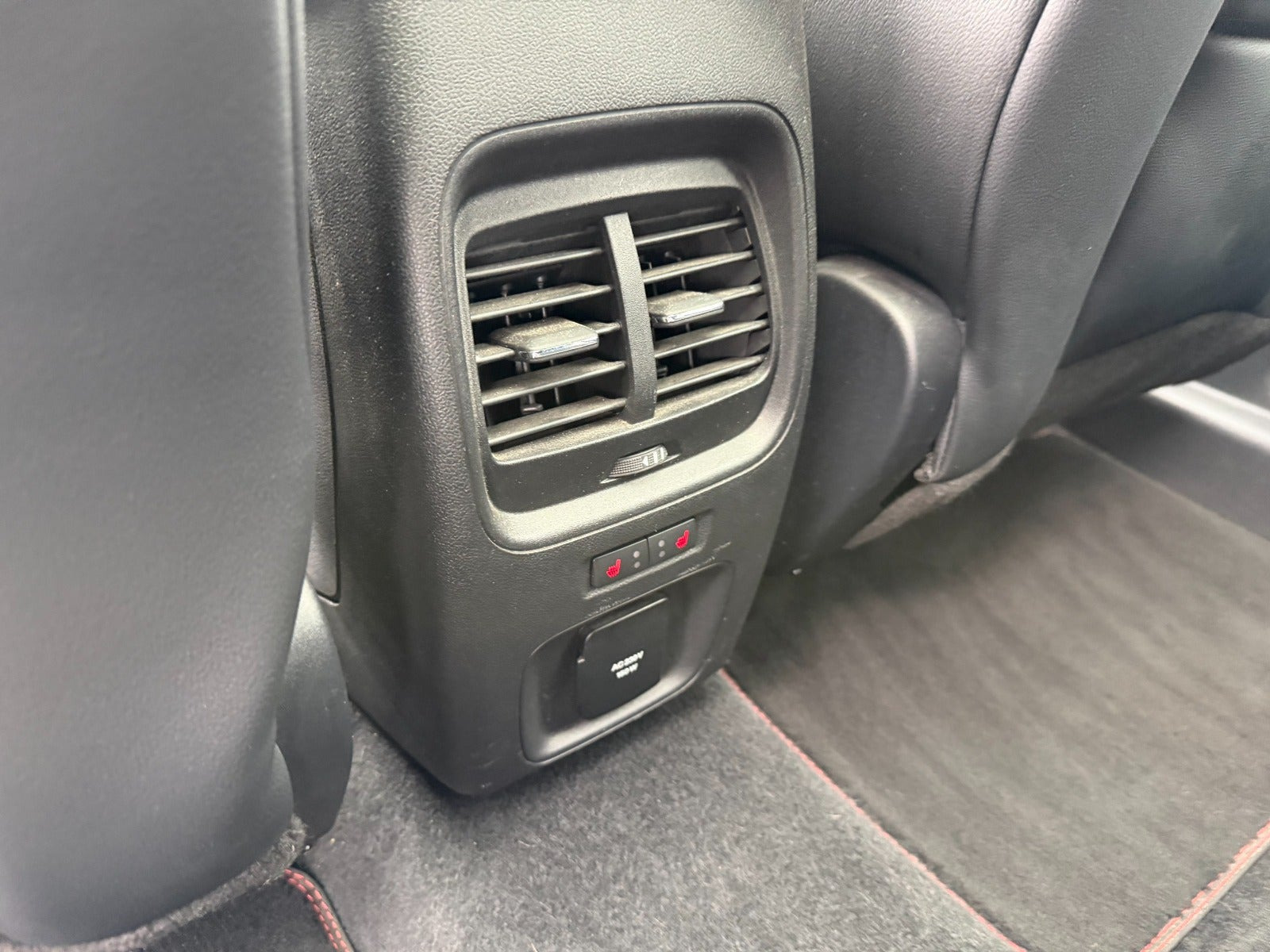 Hvid Ford Kuga fra 2020