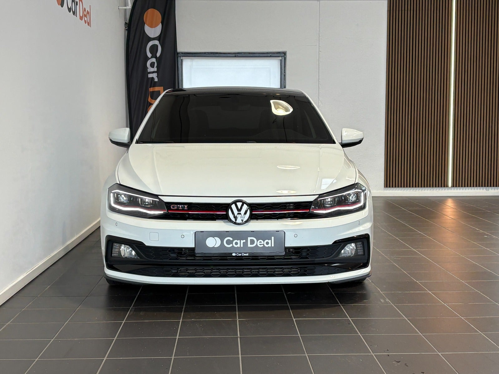 Hvid VW Polo fra 2018