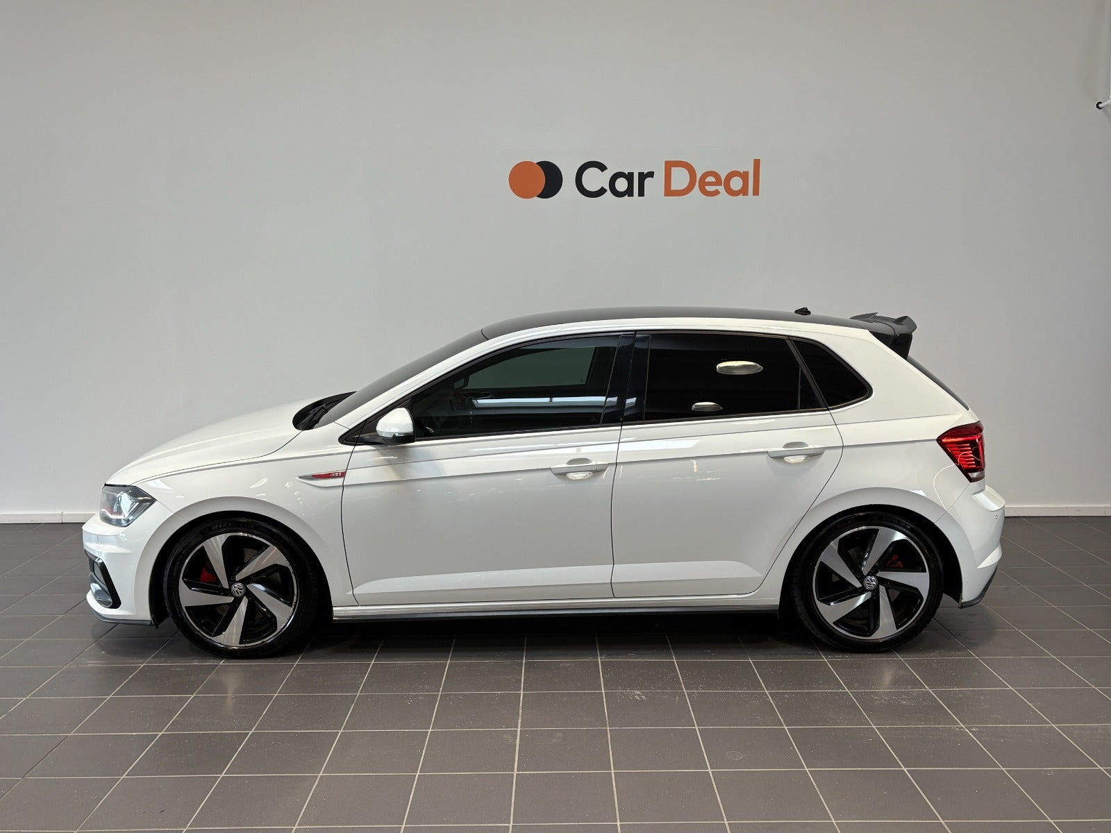 Hvid VW Polo fra 2018