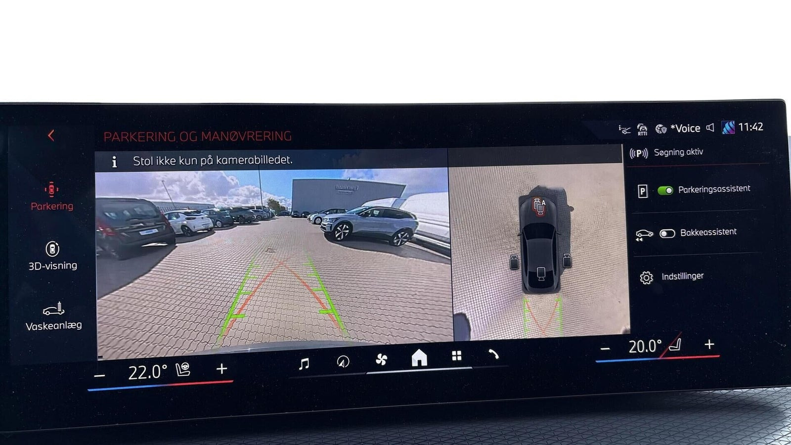 Grå BMW i4 fra 2026