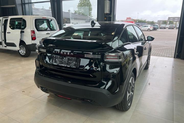 Sort Citroën ë-C4 fra 2025