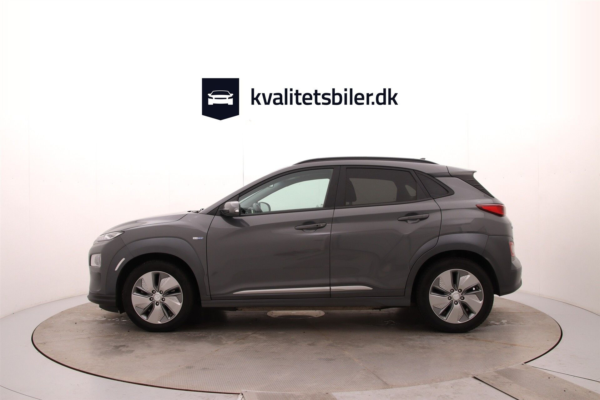 Grå Hyundai Kona fra 2020