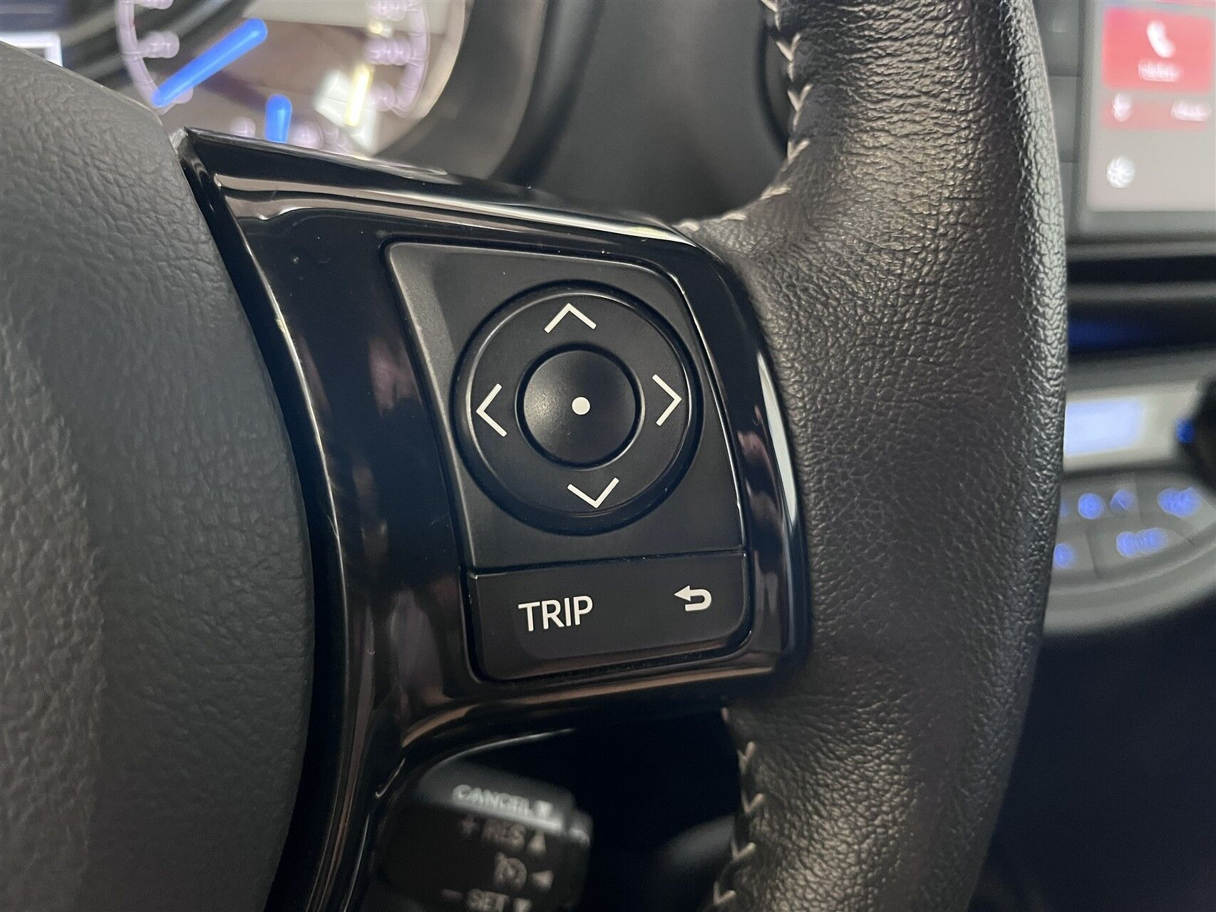 Hvid Toyota Yaris fra 2019