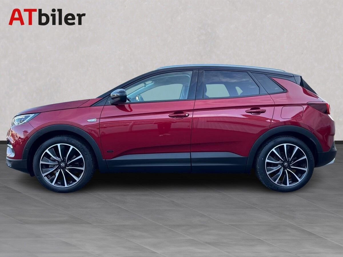 Rød Opel Grandland X fra 2021